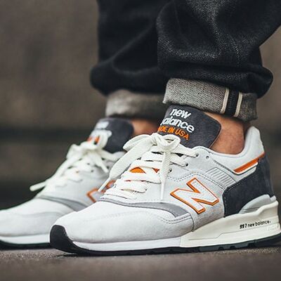 sneakers New Balance 997 explore by sea