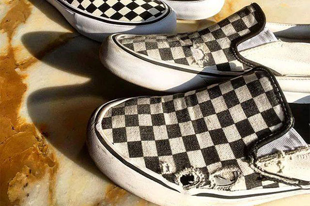 chaussures slip-on checkboard classic Vans
